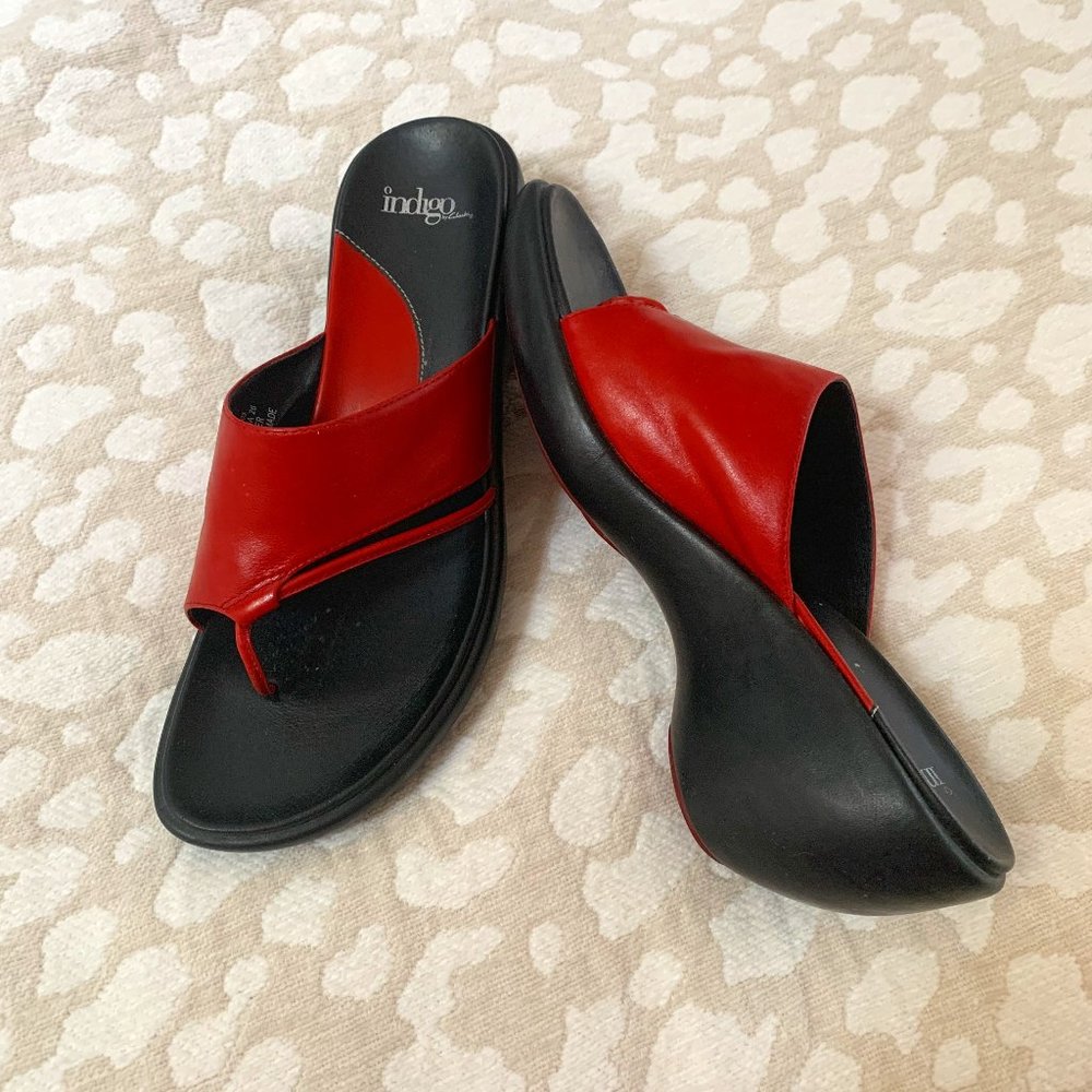 Clark's Indigo Wedge Sandal, 9.5 M, Red leather w/ Black Sole